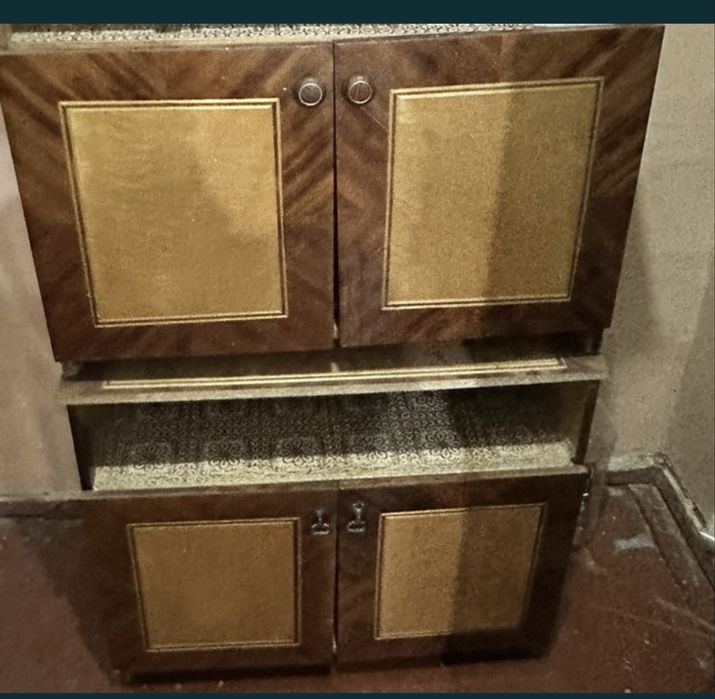 Продаются две тумбы