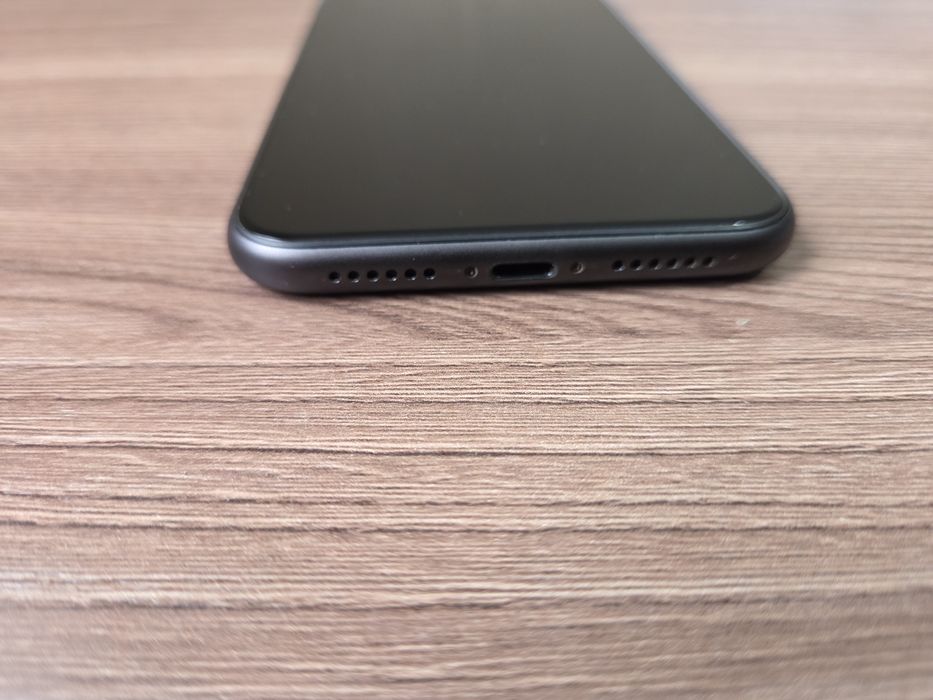 Айфон 11 128гб 84% акум