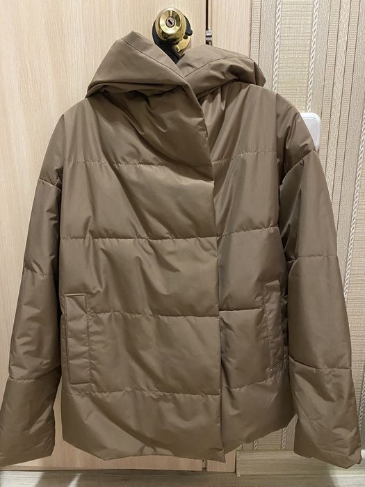 Продам весеннюю куртку