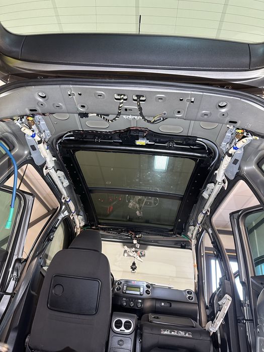 Reparatii trape ,panoramice ,decapotari,infiltratii apa