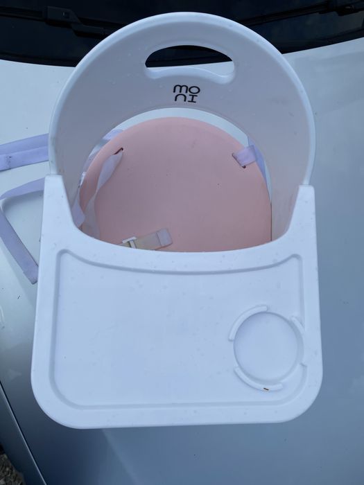 Scaun de masă pentru bebe