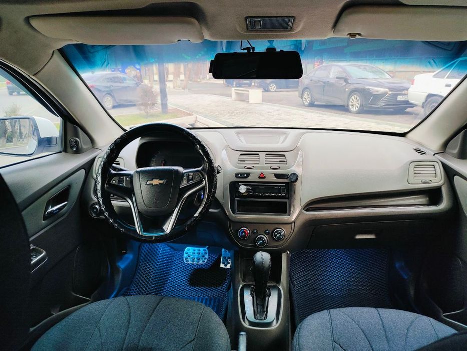 Аренда продажа кобалт автомат 2014 метан 2-евро Тошкент