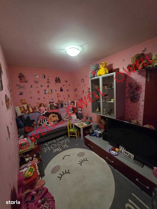 De vânzare apartament cu 3 camere în loc. Baraolt, Cal. Trandafirilor