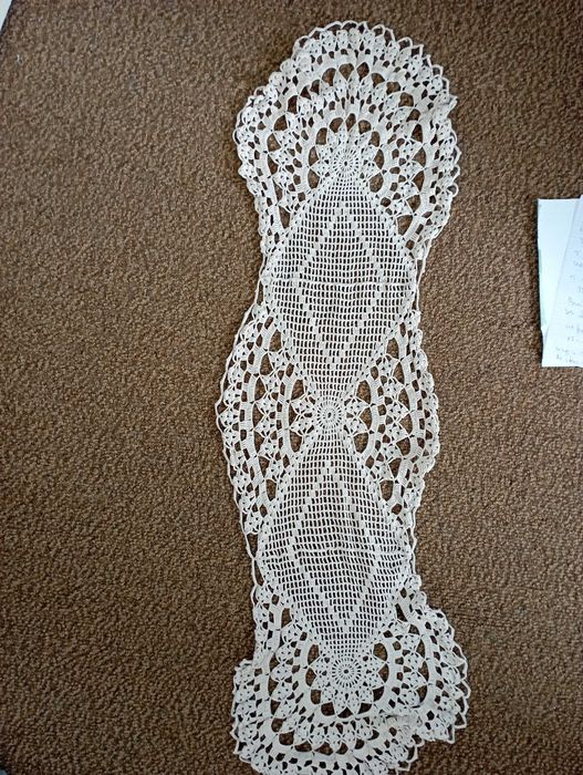 Ръчно плетени покривки на една кука