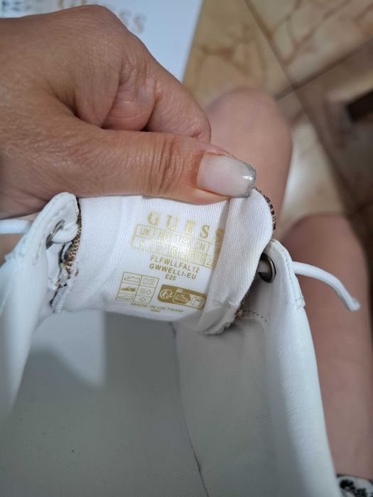 Дамски обувки Guess