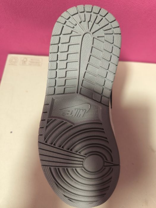 Ghete baschet Nike AIR JORDAN - Nr 36

4.6