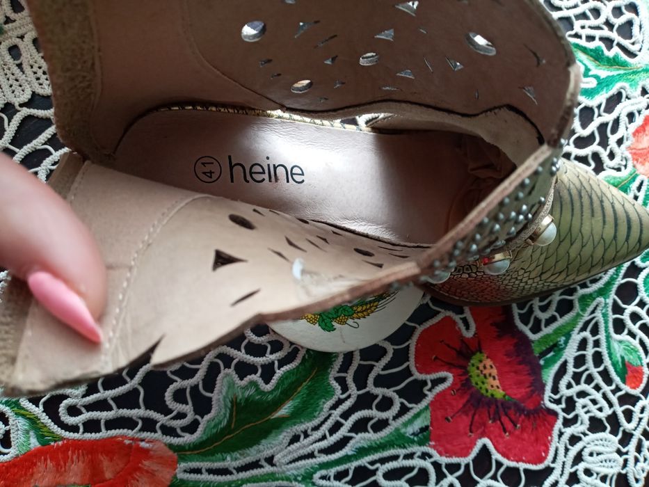 Ciocate din piele de ocazie