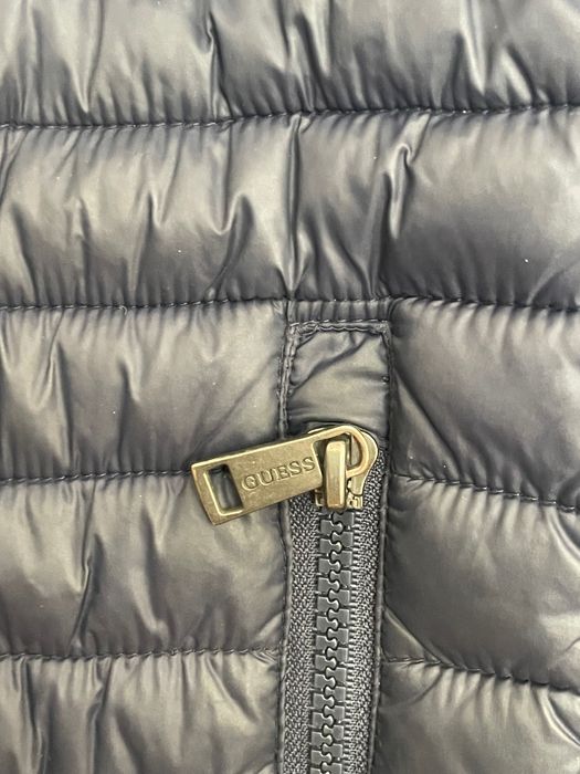 Мъжко черно яке Guess