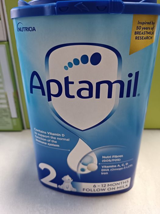 Аптамил 2  800г внос от Англия за деца  6-12м