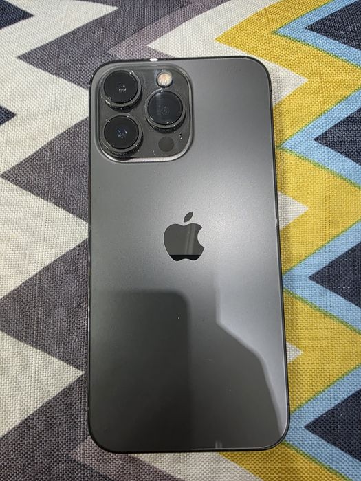 Продам iphone 13 pro 256gb