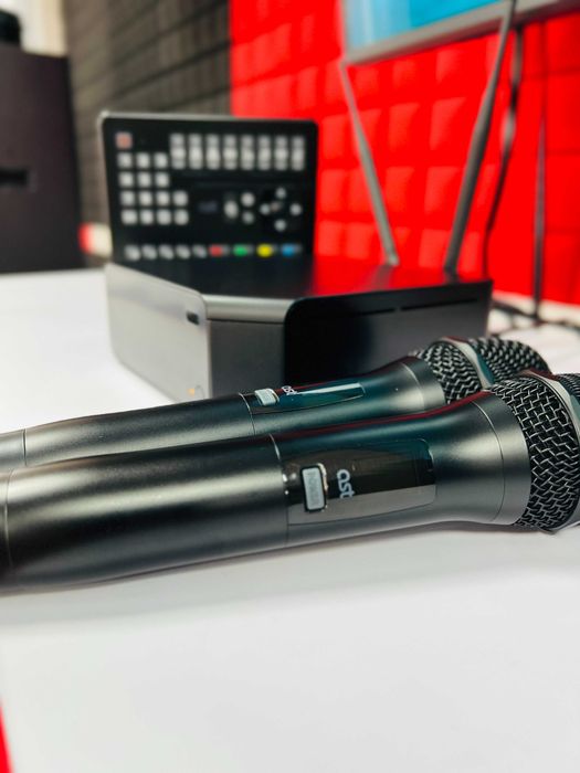 AST Zoom — компактная профессиональная караоке‑система