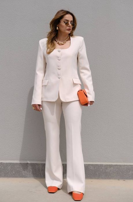 Женский костюм турецкий