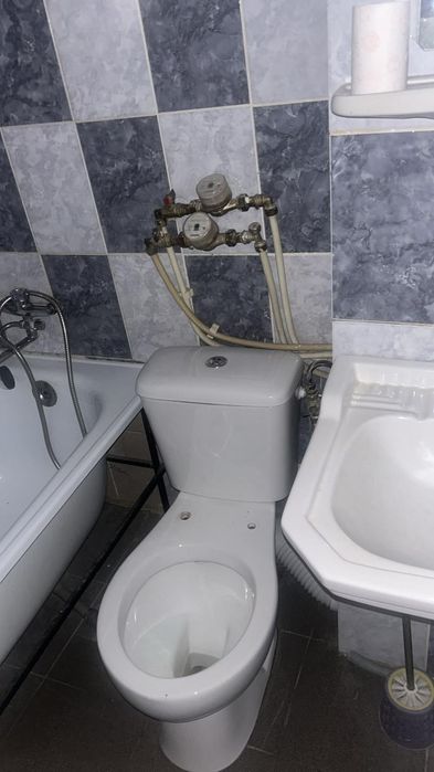 Vand apartament   în Pitești