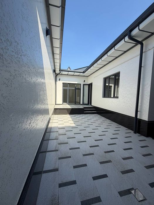 Продаётся Евродом,Янгихаёт,Чорток 4х ком.1.7 соток (95000&)