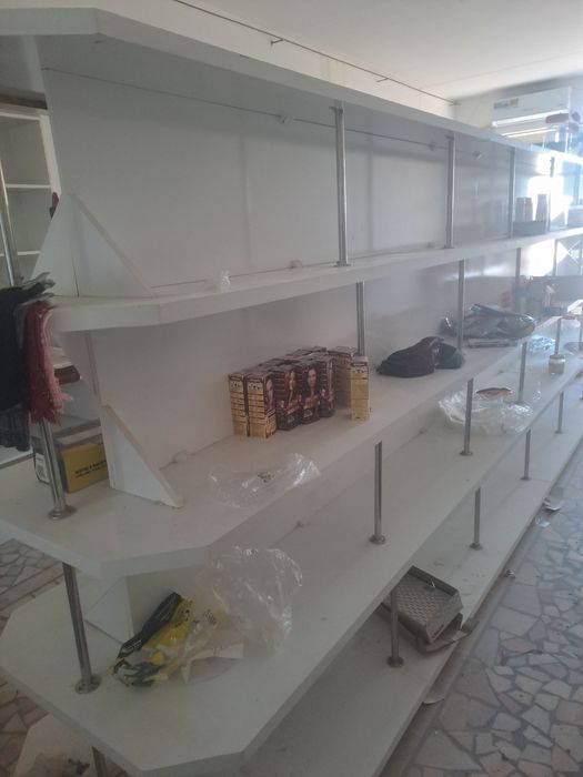 dukon uchun mebbellar