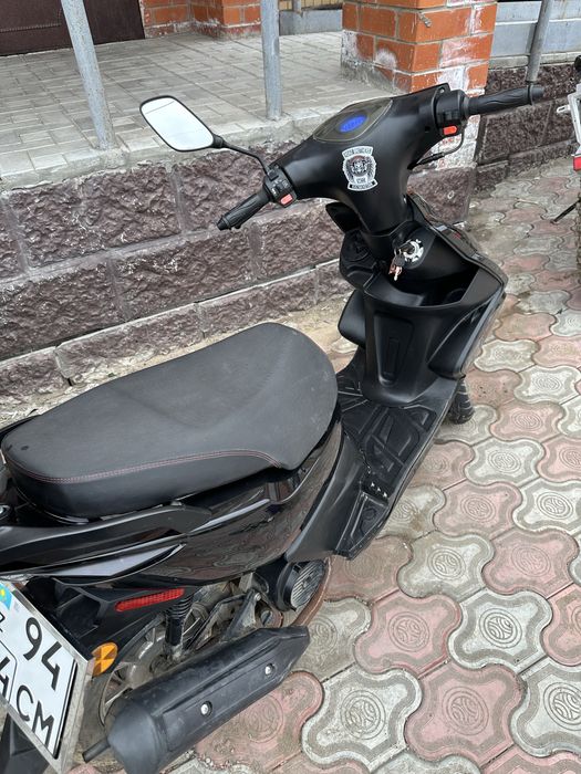 Скутер Vento corsa 125cc на конфе
