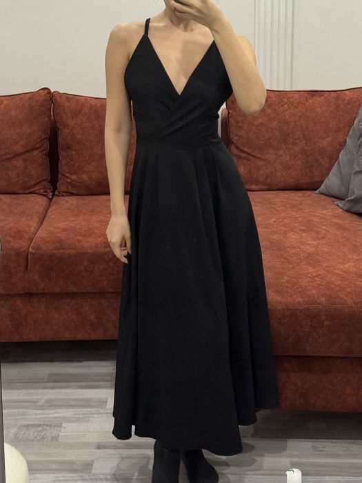 черное вечернее платье