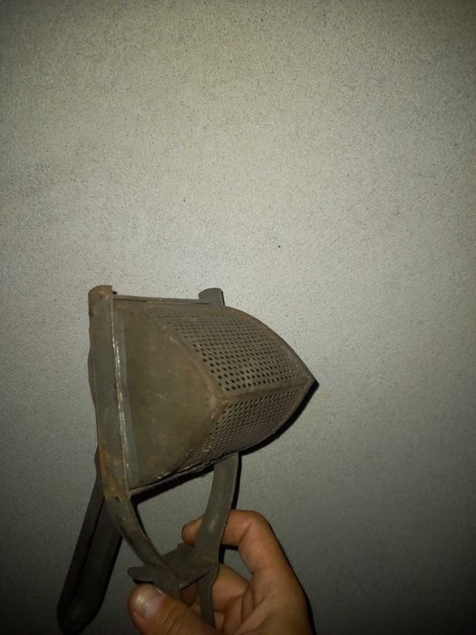 Старинна машинка за пчелари или други цели