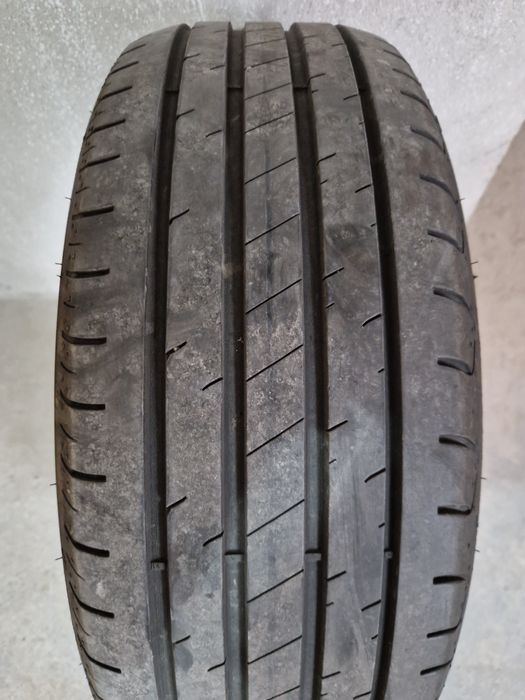 Anvelope Goodyear Efficientgrip Performance 2 215 60 R16 99H