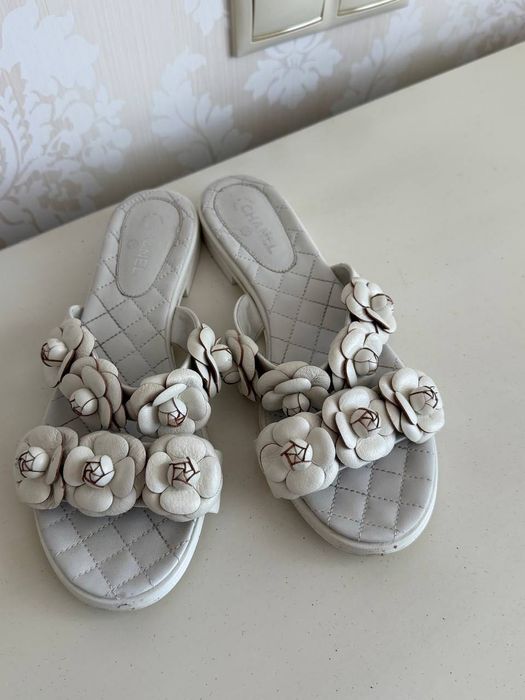 Chanel джапанки