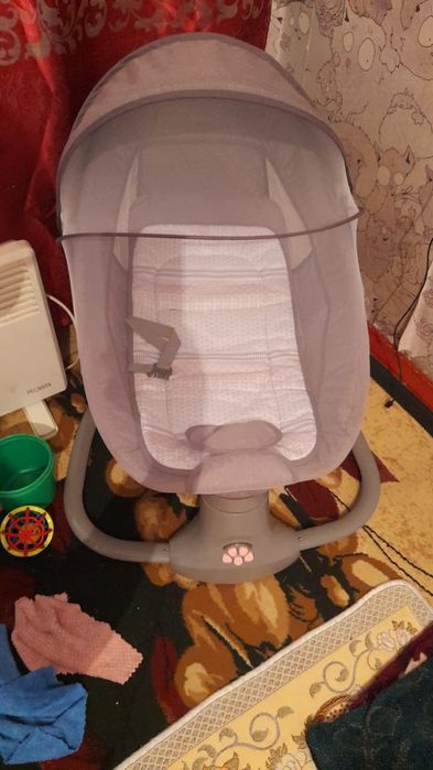 Шезлонги хорошом состаяния