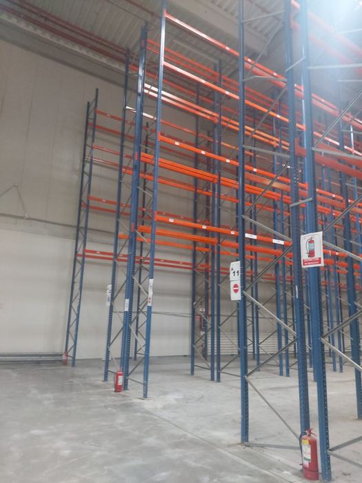 Rafturi metalice profesionale lichidare  stoc