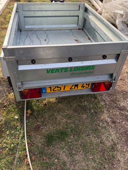 Ремарке за автомобил