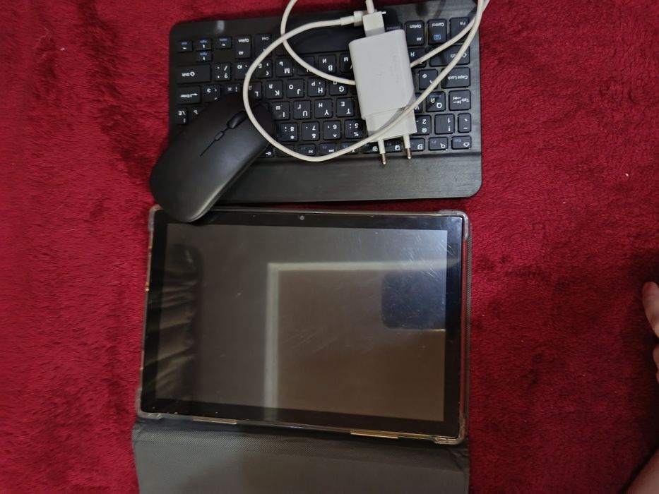 Продам планшет G2000