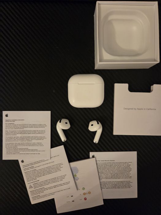 Casti airpods 4 apple ANC