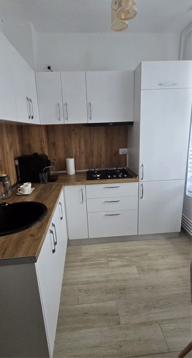 De inchiriat apartament 1 camera zona Centru