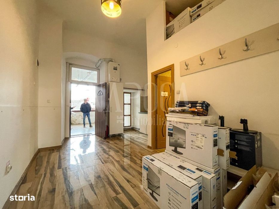 Apartament o camera de vanzare in Centru, Cluj Napoca