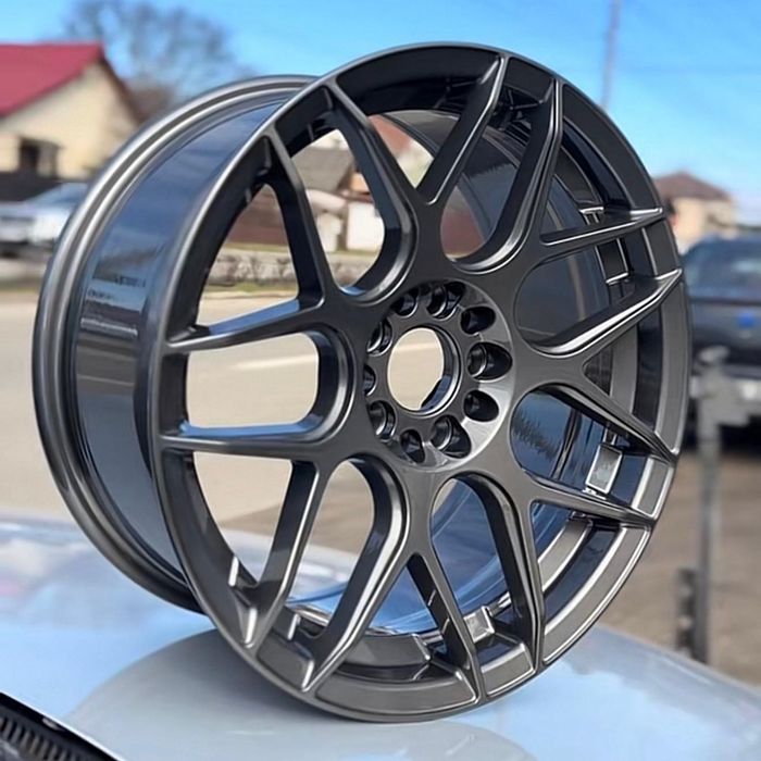 Jante Japan Racing JR18 17x8 ET35 5x108/112 225 45 17