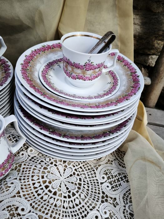 Сервиз за хранене 37 части