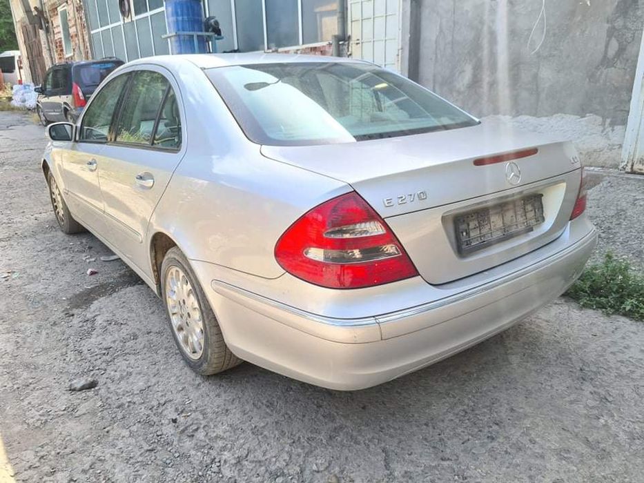 Mercedes W211 E270CDI 170кс автоматик седан НА ЧАСТИ!