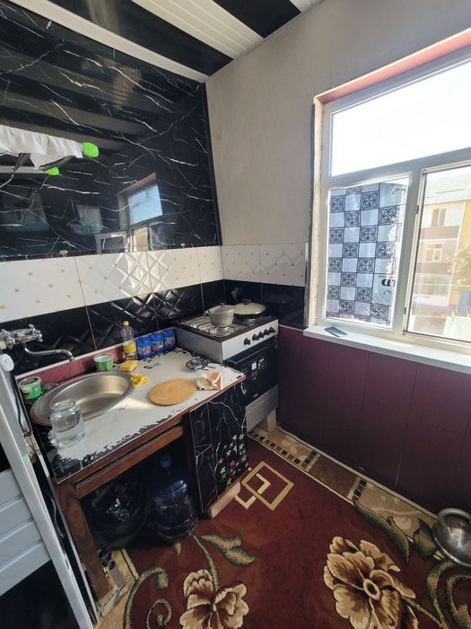 1 хонали уй сотилади