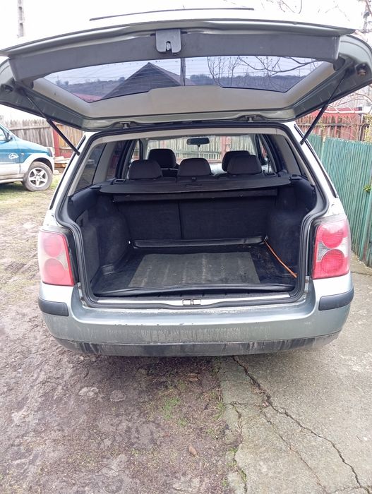 Vând Volkswagen Passat Variant b5.5  2005