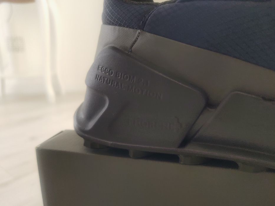 Кро-ссовки ECCO Biom 2.1X Country M.