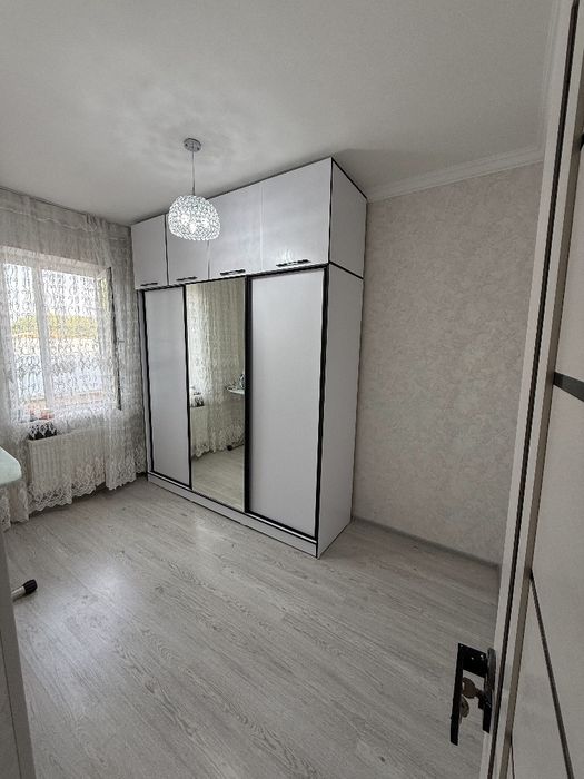 3 хонали квартира яхши оилага сотилади.