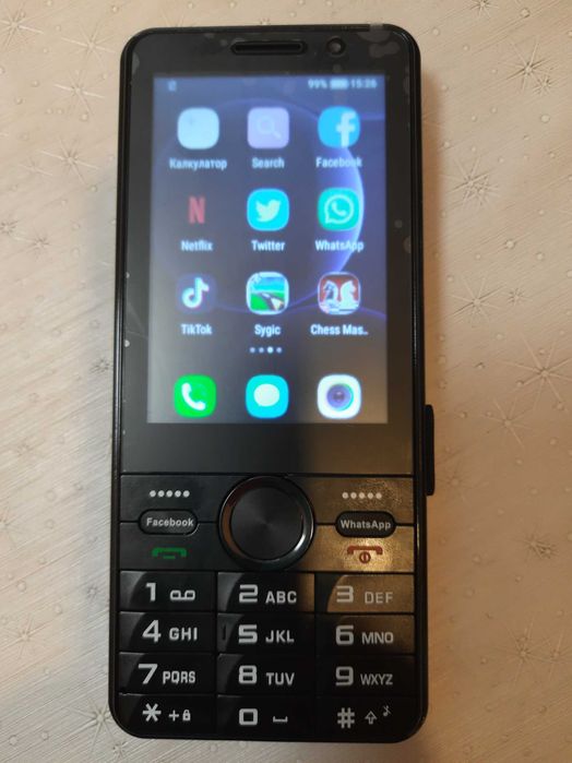 Смарт Телефон Servo F25 Pro – Android , 4G, GPS, с копчета и тъчскрийн