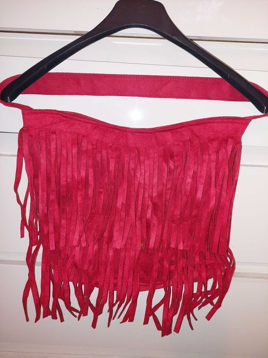 Geantă roșie cu franjuri piele intoarsă TRANSPORT GRATUIT prin curier