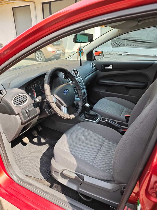 Ford Focus 1.6 Benzina