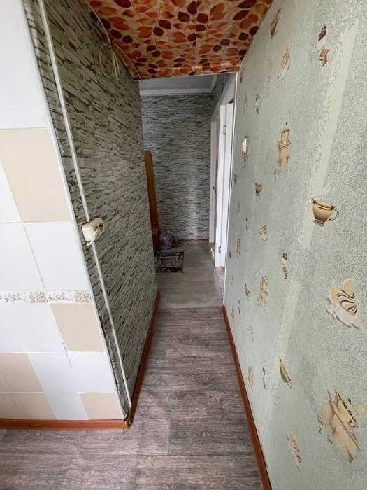 Продам 2-х квартиру на 8 Марта.