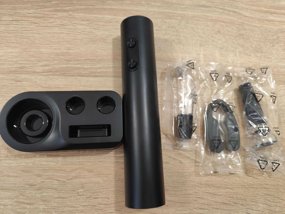 Коледен подарък електрически тирбушон отварачка за вино с аксесоари