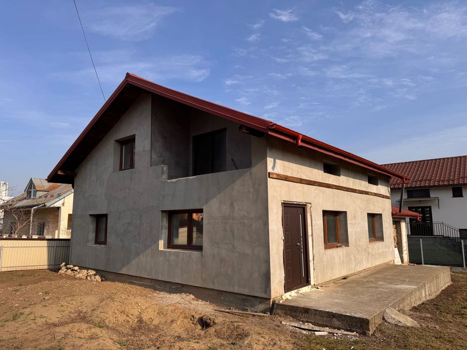 Casă nouă cu mansardă zona electrocontact Botoşani