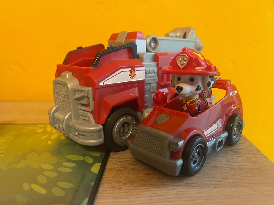 Играчка пес патрул