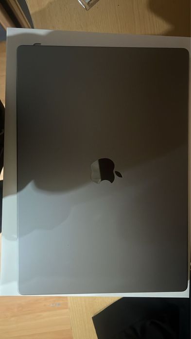 Продам Макбук про