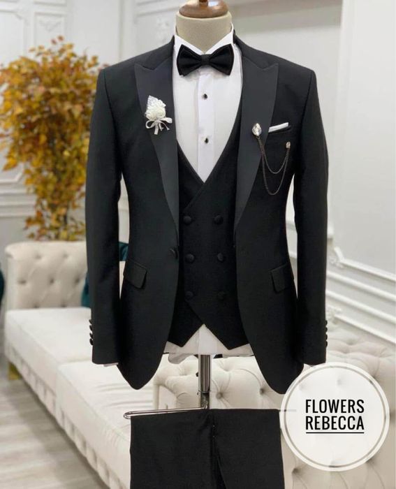 Manechin rochie de mireasa si manechin costum mire