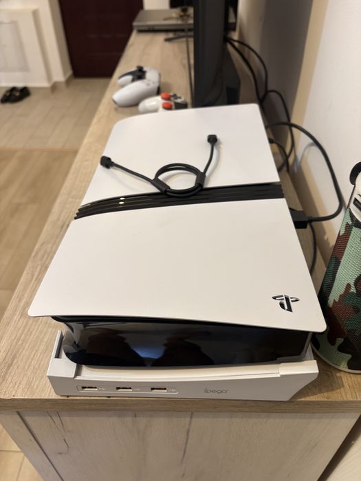 Vand Ps5 Pro 2 TB