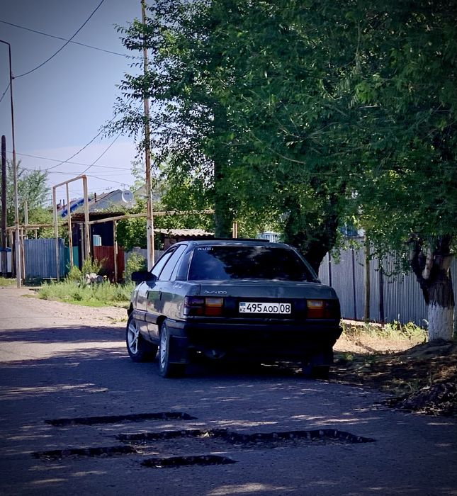 ауди 100 с3 1988 бензин