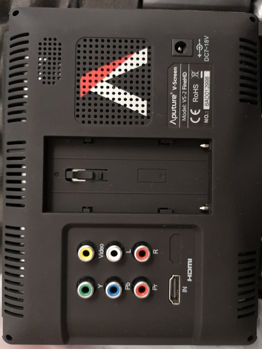Aputure V-screen VS-2 FineHD Monitor IPS 7"